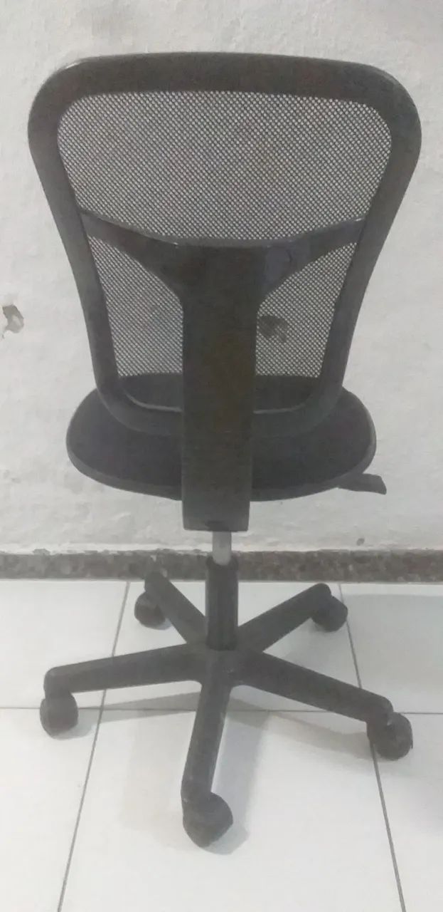 Cadeira de escritorio - Foto 2