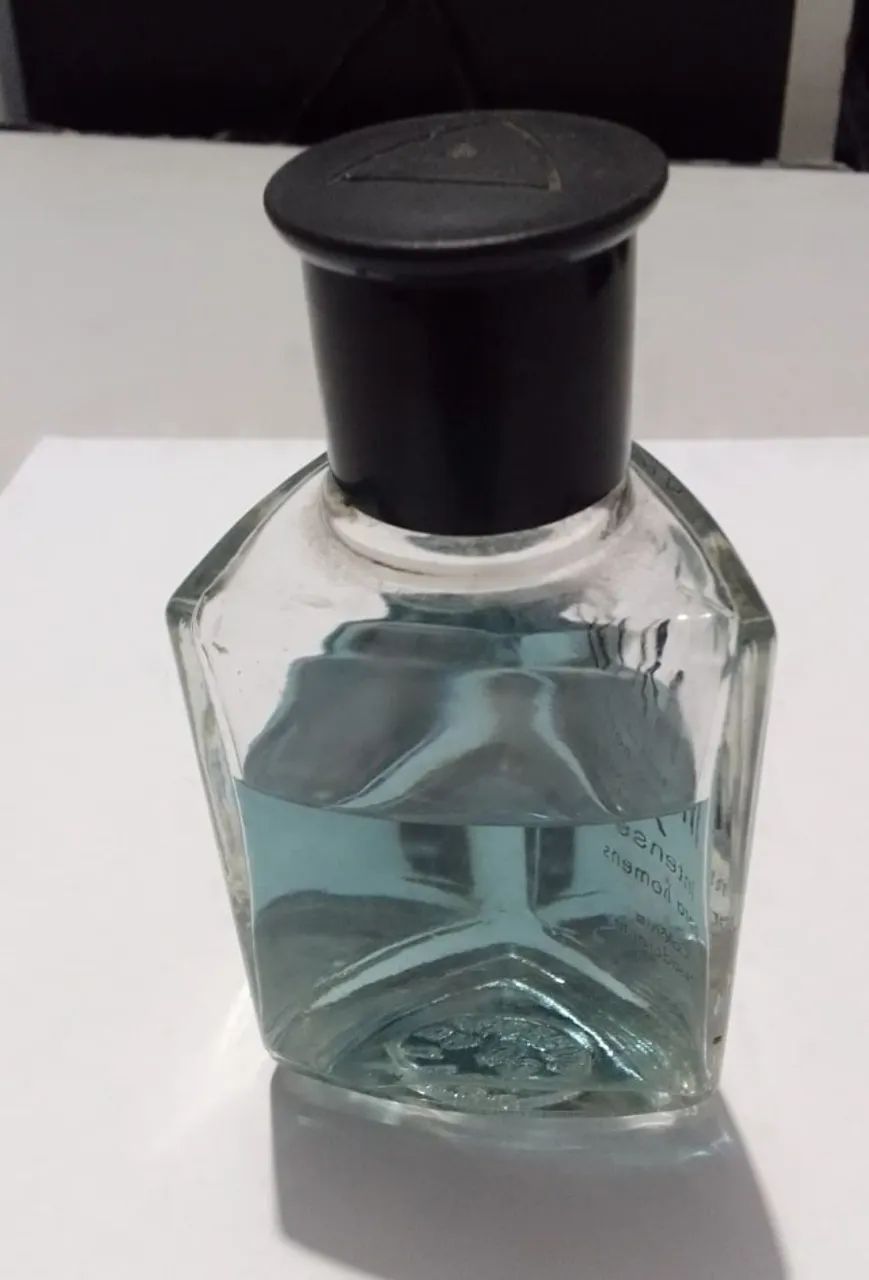 Vidro Vazio de perfume - Foto 3