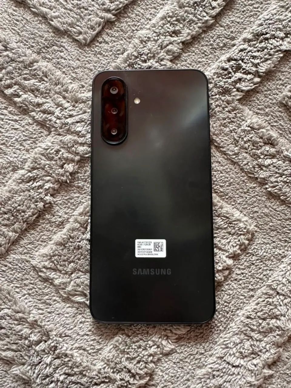 Celular smartphone Samsung A17 - Foto 4