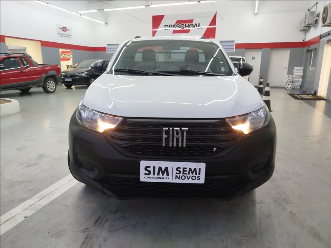 Fiat Strada Endurance 1.4 Flex 8V C 2023 - Foto 2