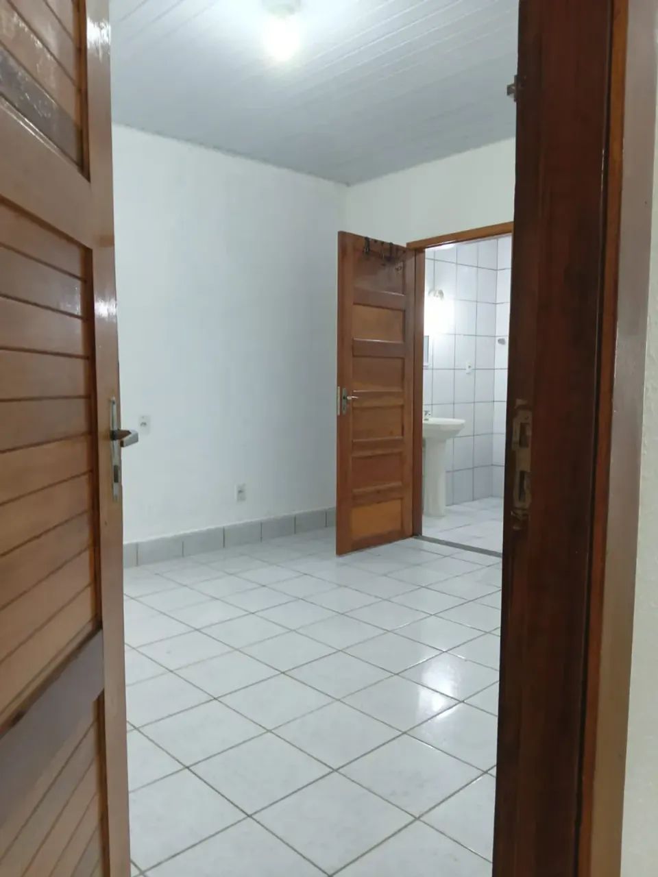 RCB 113 - ALUGO CASA TÉRREA - - Foto 2