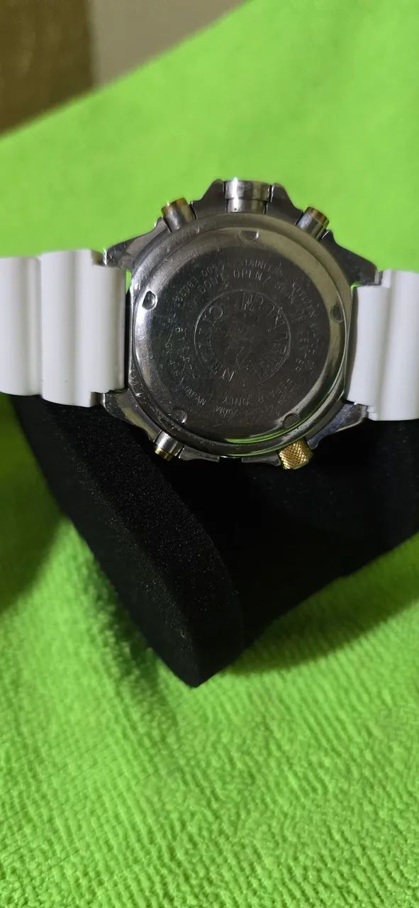 Citizen c500 branco zerado pulseira silicone todo on - Foto 4