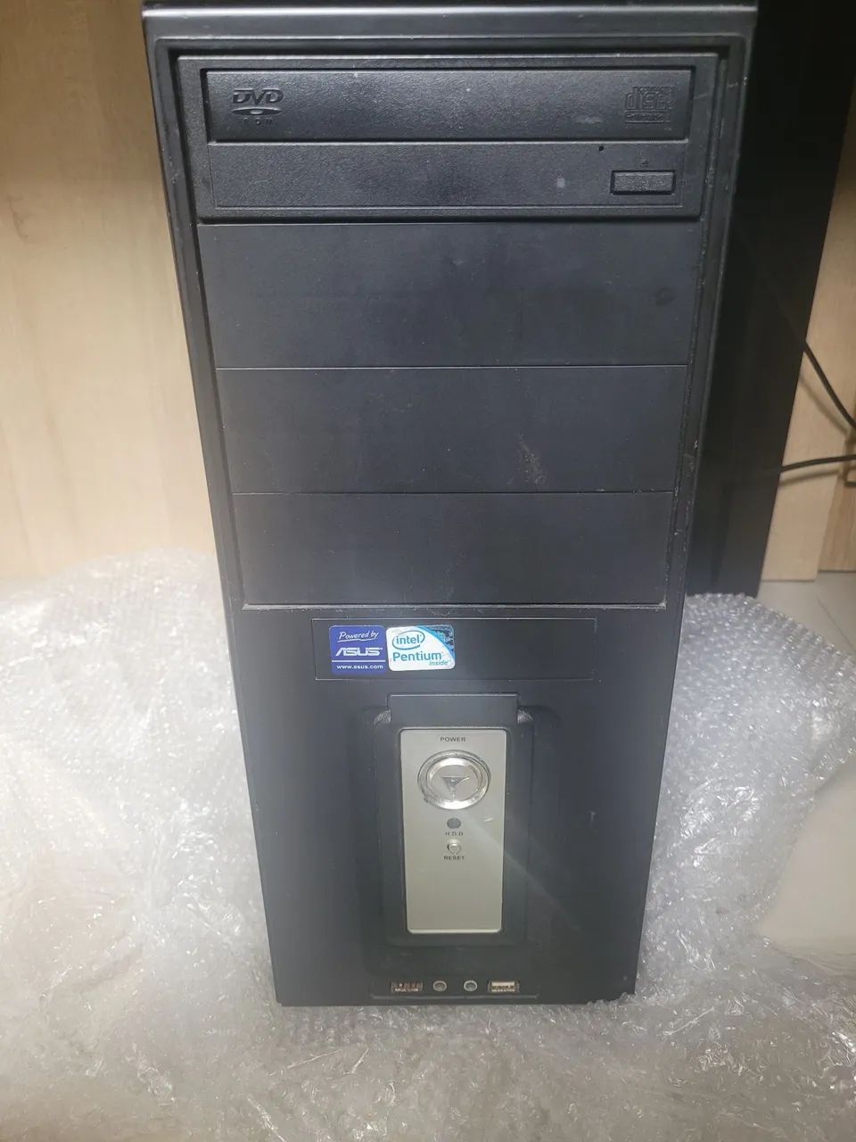 Peças para aproveitar CPU, Monitor e teclado  - Foto 5