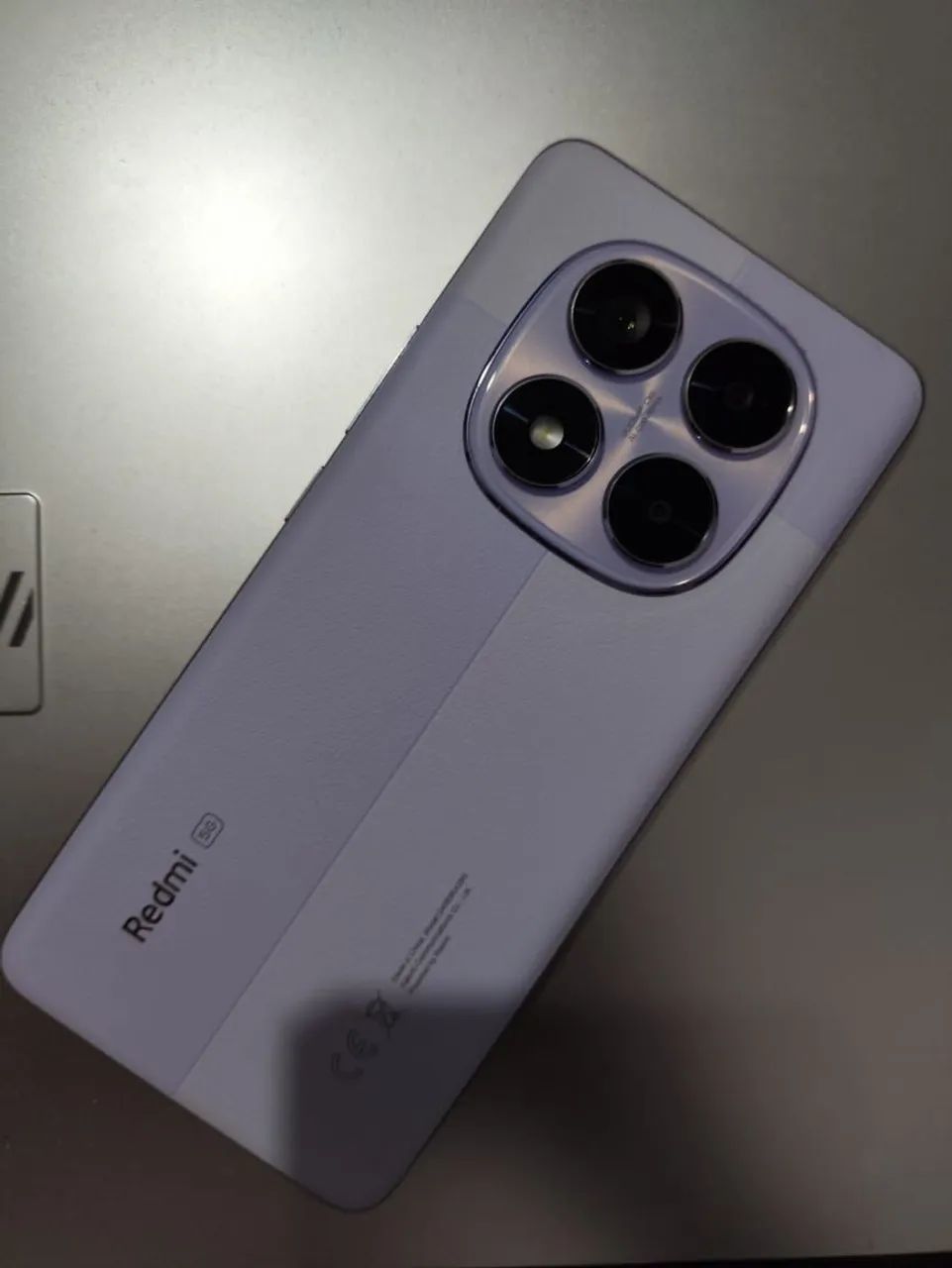 Vendo Redmi Note 14 Pro 5G, com 1 ano e 3 meses de uso.