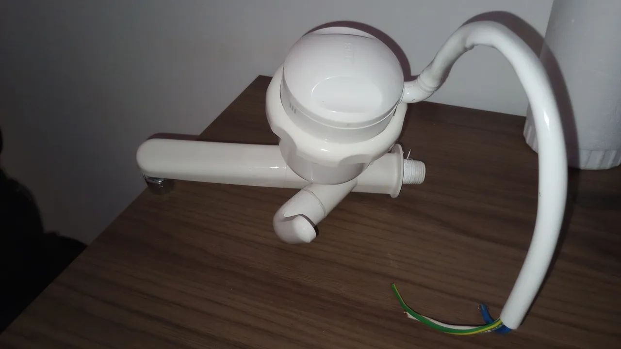 Torneira elétrica 