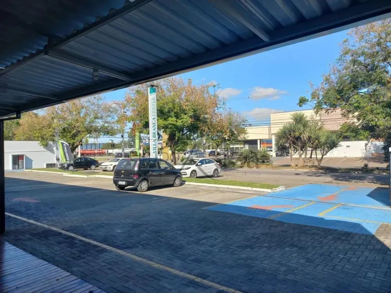 Oportunidade - Loja Comercial - Villa Branca - Villa Branca Center - Jacareí - 33m². - Foto 2