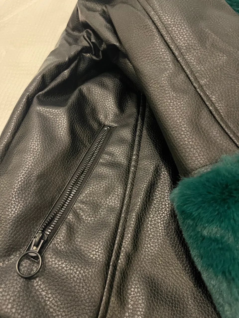 Jaqueta de Couro Gucci Original  - Foto 3