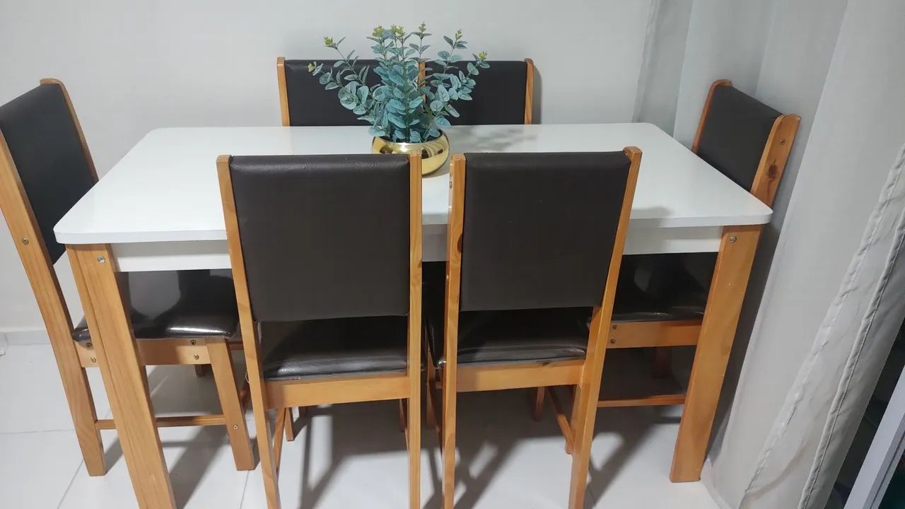 Mesa com 6 cadeiras  - Foto 4