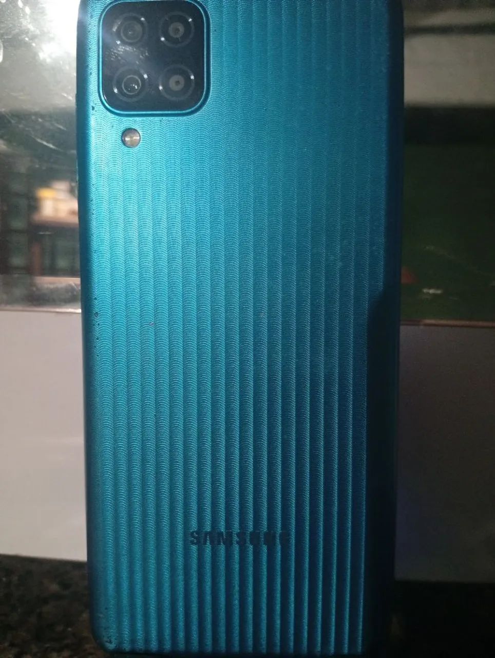 Galaxy a12 bom estado top valor 300 vende logo  - Foto 3