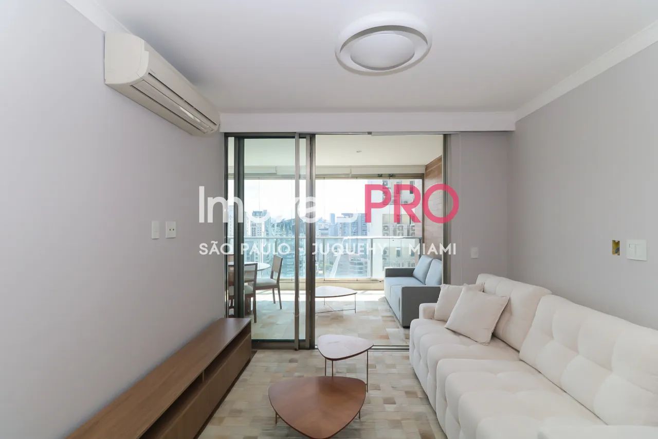 Apartamento com 2 suítes no coração do Itaim