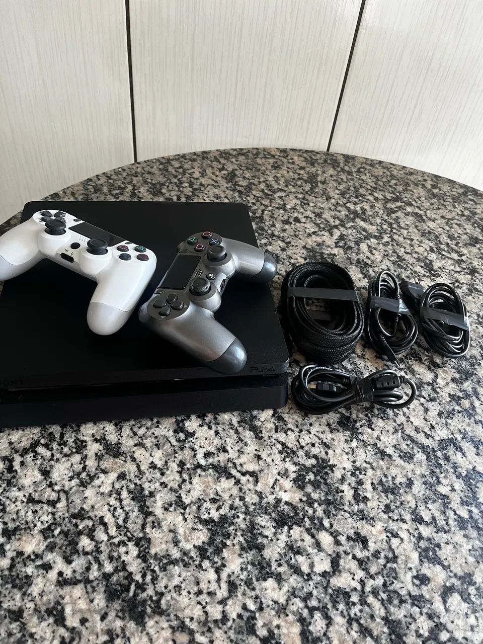Ps4 slim 2 controles - Foto 2
