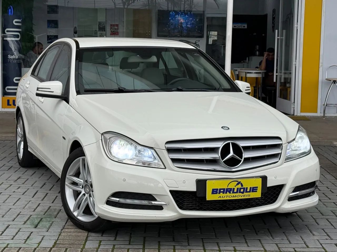 Mercedes-Benz C-180 CGI Classic 1.8 16V 156cv Aut. 2012
