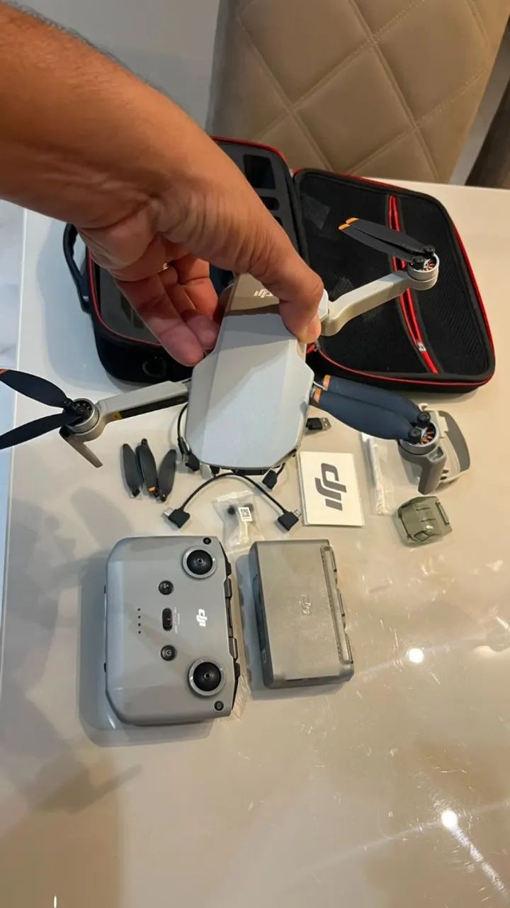 Drone Dji Mini 2 Fly More Combo 4k, Com Gps E 3 Baterias - Foto 3