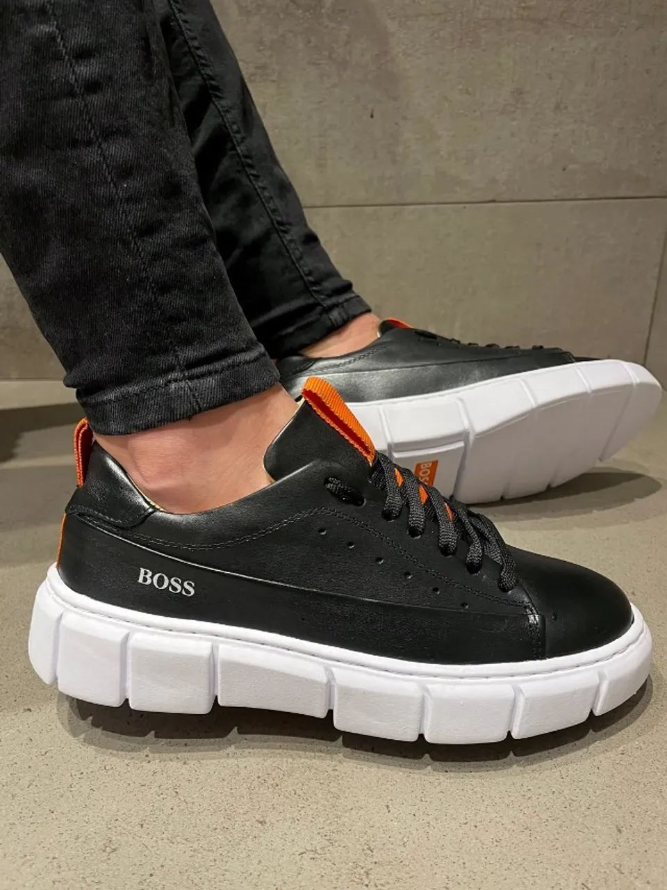 tenis boss couro