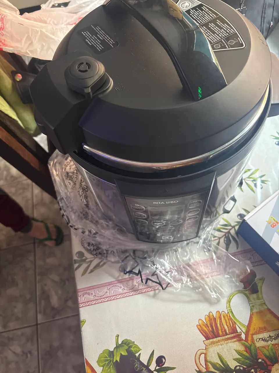 panela de pressão elétrica eletrolux - Foto 2