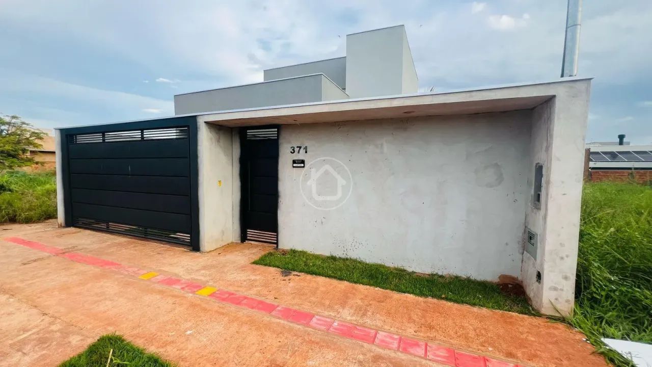 CASA COM 01 SUÍTE ESPAÇO GOURMET E PISCINA
