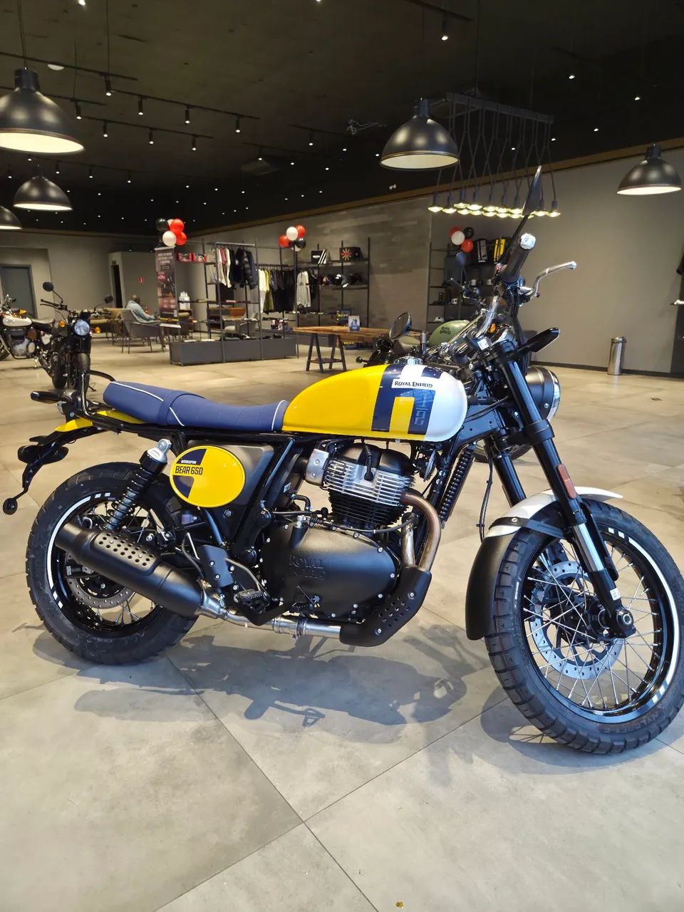 NR - Interceptor Bear 650cc