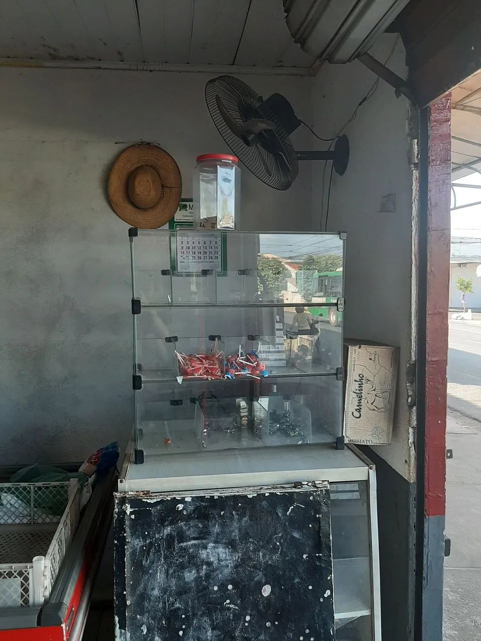Vendo boleiro de vidro 