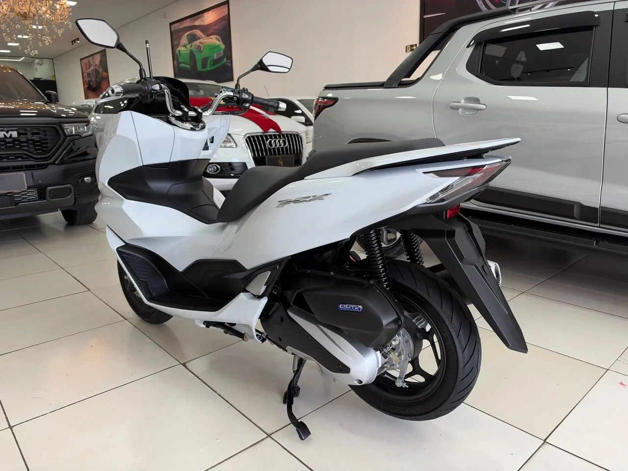 HONDA PCX 160 CBS 2026 - Foto 3