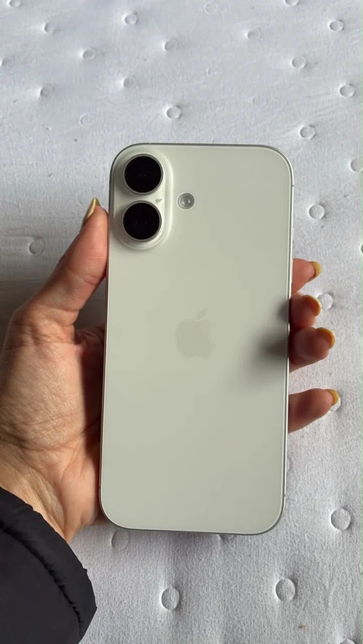 Iphone 17 branco 256gb 