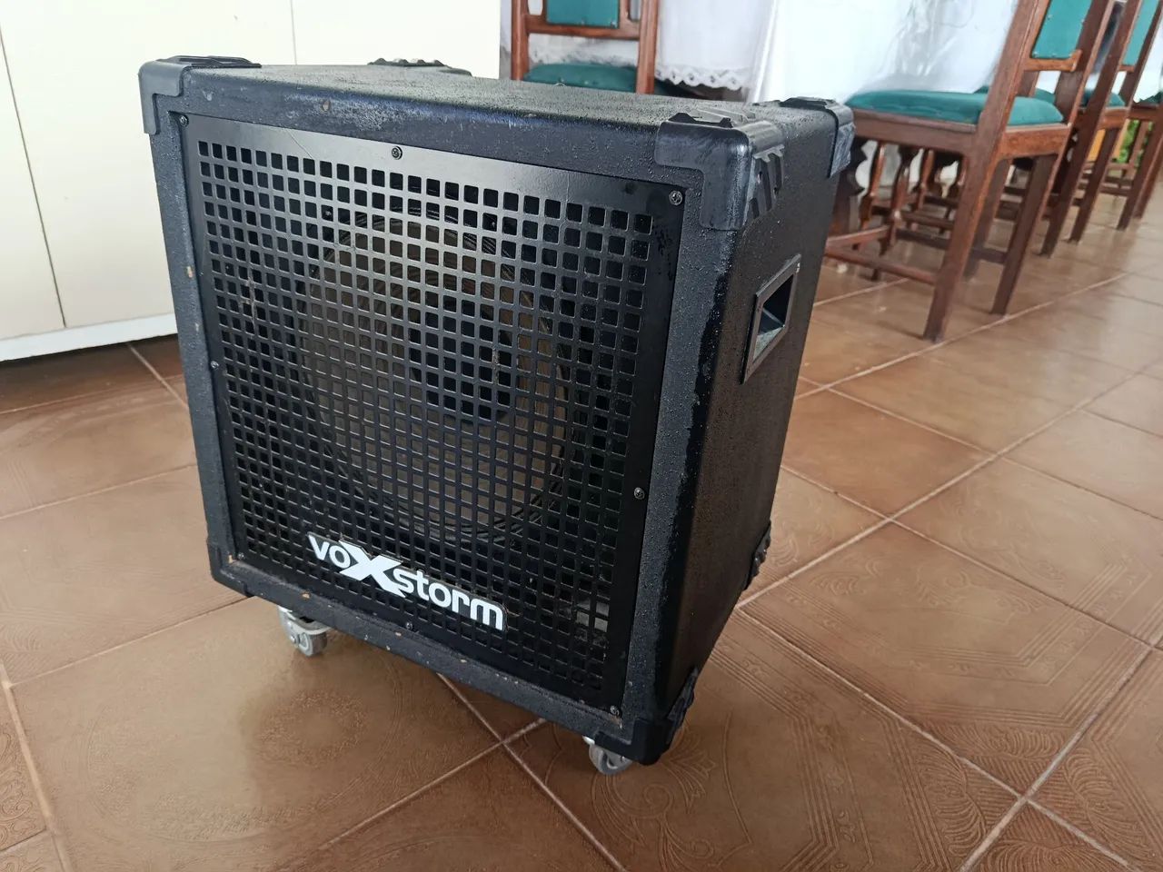 Vendo amplificador de contrabaixo VoXstorm - Instrumentos musicais