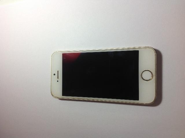 Vendo iPhone 5s dourado - Foto 4