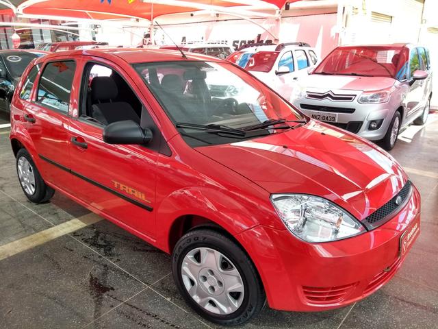 Fiesta 1.0 2005/2006 Temos Gol Uno Clio Celta Palio Ka Polo Siena Classic Prisma - Foto 17