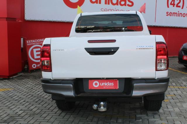 Ipva 2020 pago/Hilux 2017 /menos vidros eletricos / 4x4 / boa camionete / - Foto 7