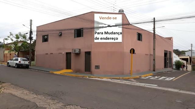 Imóvel Tipo Comercial Barracão com Apartamento