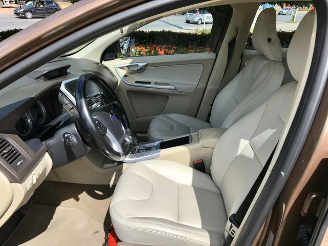 Volvo XC60 2010 - Foto 7