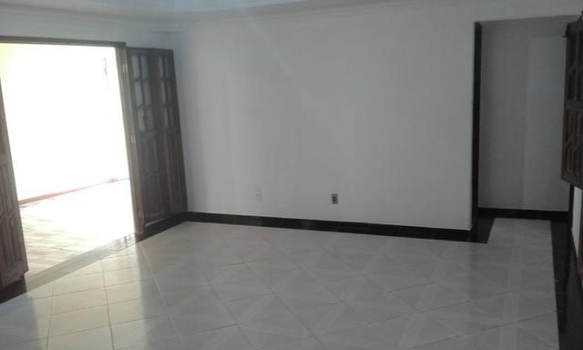 Oportunidade Casa Grande em Itapuã - Foto 6