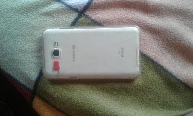 J7 normal - Foto 2