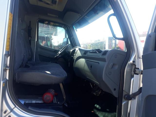 MB 915 Plataforma - Foto 9