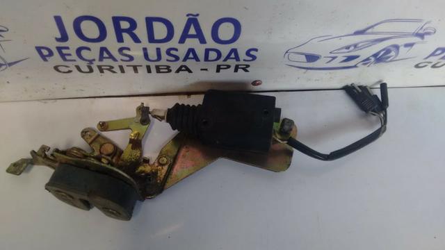 Fechadura Fiat uno direito elétrica - Foto 2