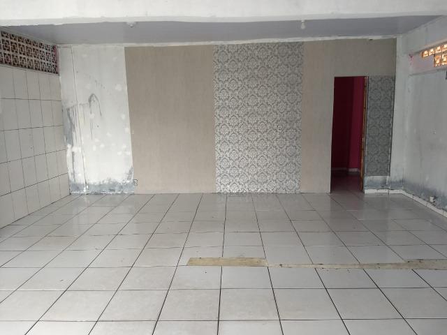 Loja com Área Total de 50 m² para Aluguel Avenida Principal em Itapuã (773943) - Foto 4