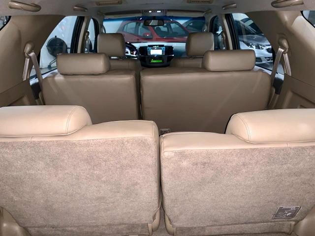 Toyota Hilux SW4 7 lugares 13/13 - Foto 16