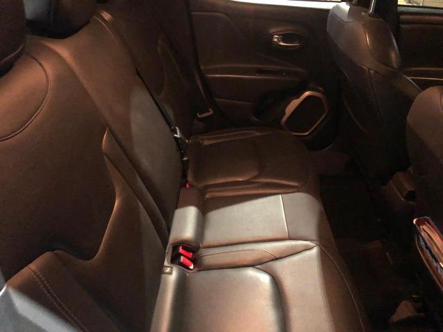 Jeep Renegade Longid 1.8 4 p completa +couro+automática - Foto 8