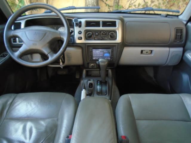 Mitsubishi Pajeto Sport HPE 4X4 3.5 V-6 Automática 200cv Completa - Foto 3