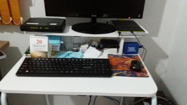 Mesa para computador - Foto 2