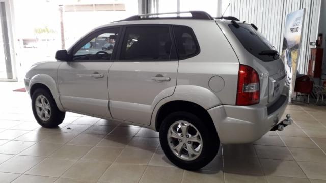 HYUNDAI TUCSON 2.0 MPFI GLS 16V 143CV 2WD FLEX 4P AUTOMATICO. - Foto 4