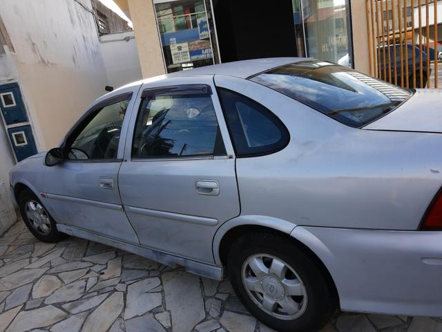Carro Vectra 99 - Foto 4