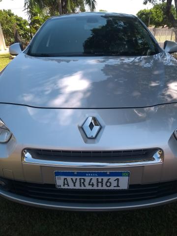 Fluence 2014 com 58.000km - Foto 9