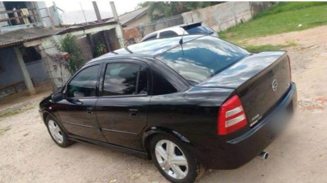 Astra sedan 2004 1.8 - Foto 2
