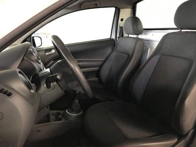 VW Saveiro 1.6 CS 2016 - Foto 7
