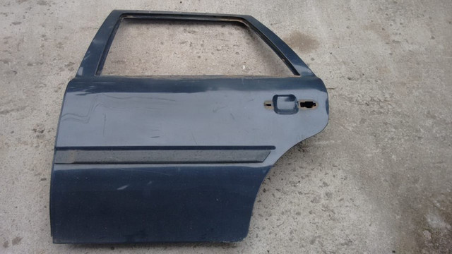 Porta esquerda traseira gol G3