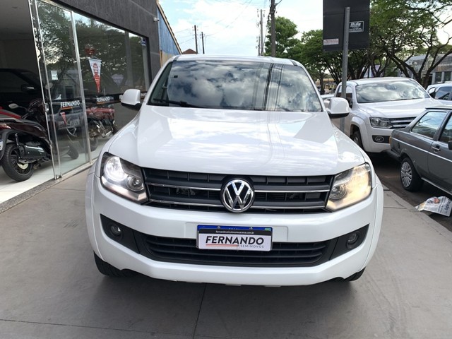 VOLKSWAGEN AMAROK TRENDLINE CD 2.0 TDI 4X4 DIES AUT