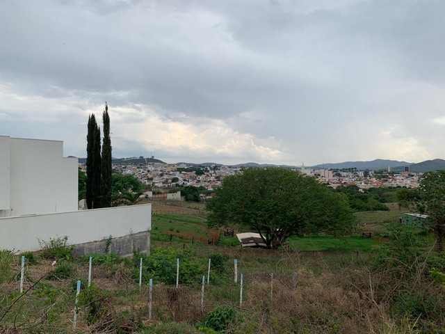Lote com linda vista da cidade  - Foto 3