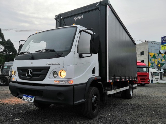 ACCELO 1016 2012
