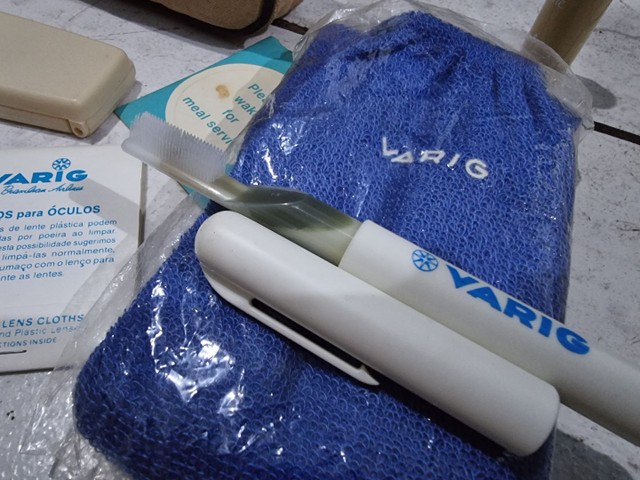 Kit Nécessaire de Bordo Varig Anos 80 completo original - Foto 4