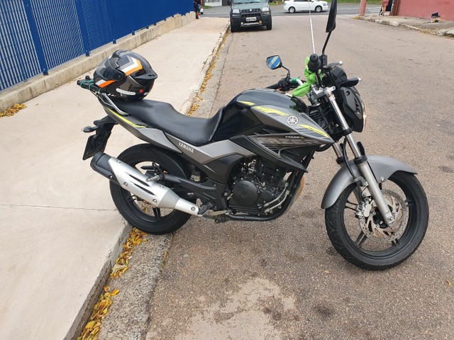 YAMAHA FAZER 250